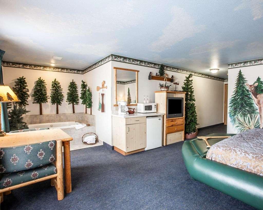 ロードウェイ イン アンド スイーツ スポケーン スポーケン 部屋 写真